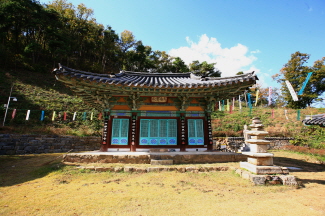 洪城高山寺大雄殿