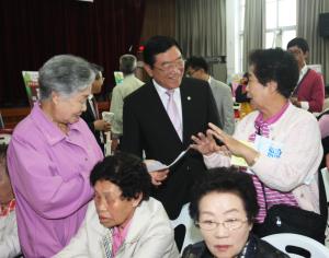 홍성군 찾아가는 이동복지관 운영