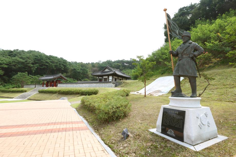 白治金佐鎮将軍生家3