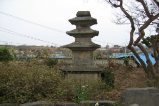 Three-story Stone Pagoda of Gwanggyeongsaji
