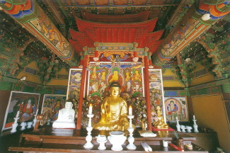 Hongseong Gosansa Seated Amitabha Buddha