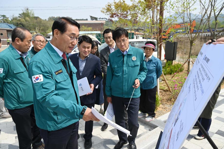 이용록 홍성군수, 주요 현안사업장 현장방문 나서 이미지