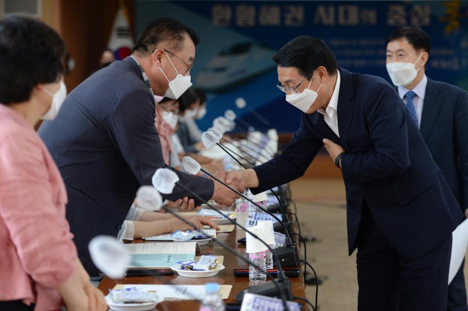 2022. 7. 27. 제6기 홍성군 주민참여예산위원회 위촉식 및 본회의 이미지