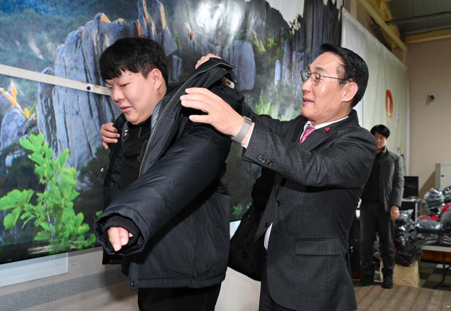 한국부인회 환경미화원 물품 전달식 이미지