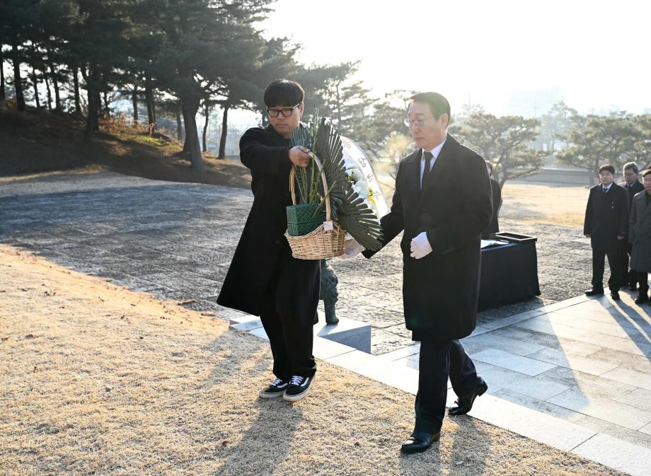 신년맞이 참배 이미지