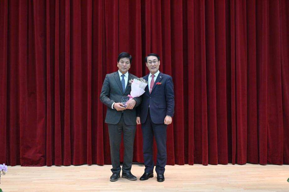 품목농업인연구연합회장 이취임식 이미지